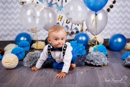 Photographe Beziers Anniversaire Avec Fleur Papier Et Ballon