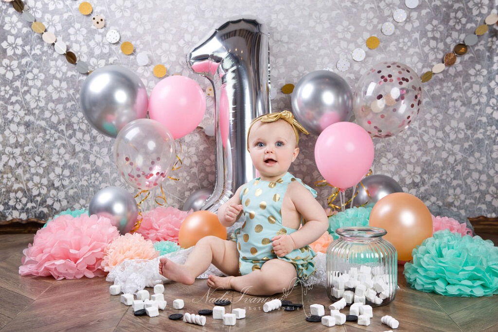 Seance Photo Anniversaire An De Bebe De Saint Beauzely Par Nada Ivanova